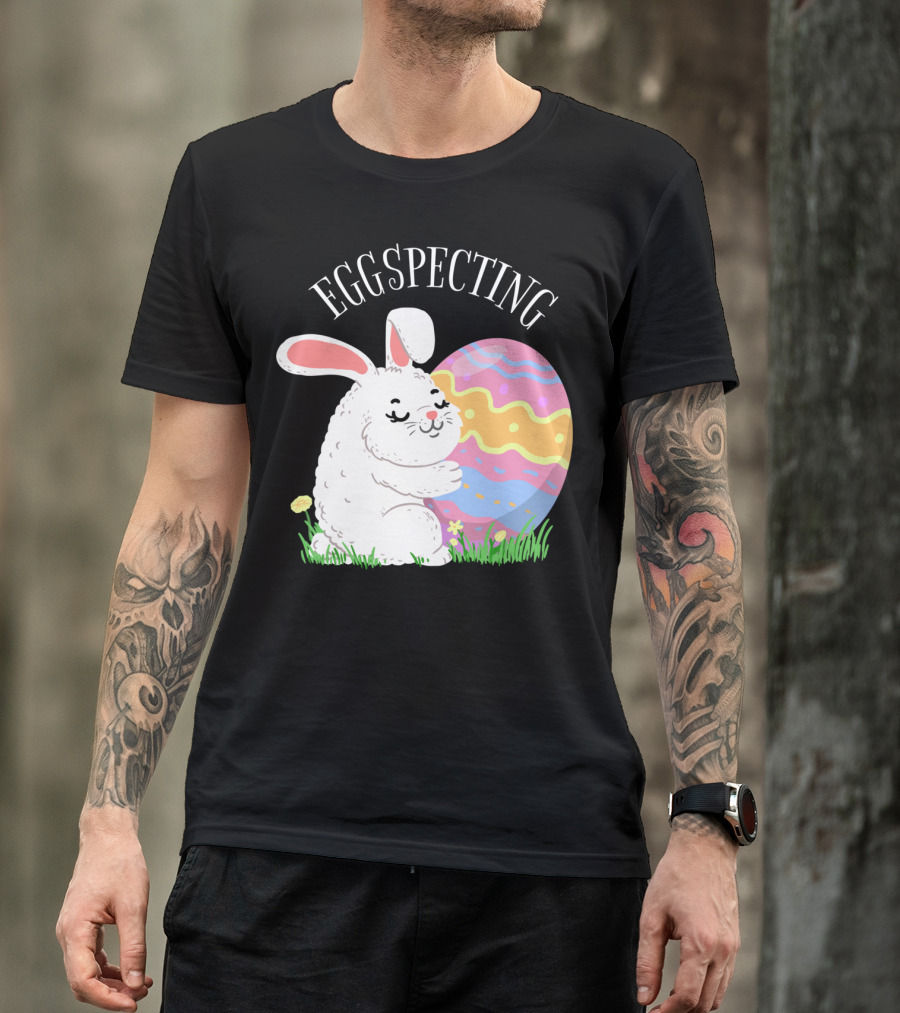 Eggspecting Easter Bunny Hugging Colorful Egg Pregnancy Announcement T-Shirt