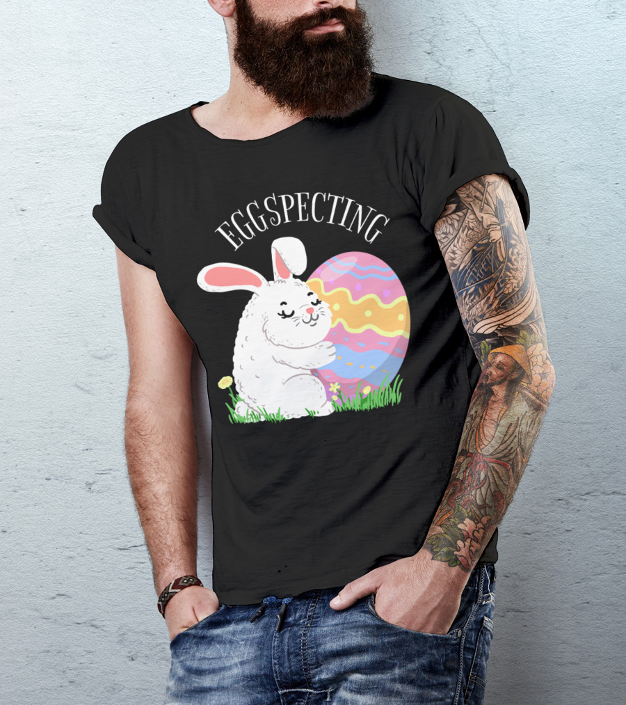 Eggspecting Easter Bunny Hugging Colorful Egg Pregnancy Announcement T-Shirt