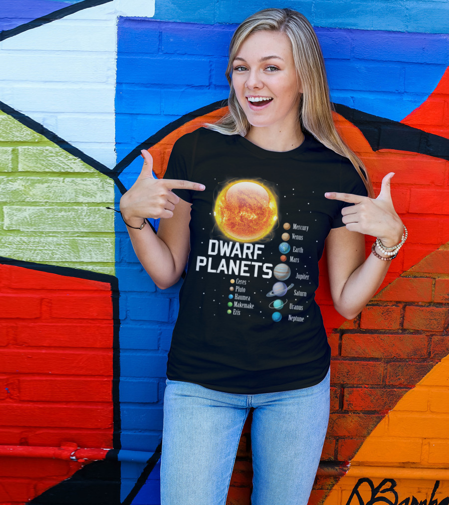 Dwarf Planets Solar System Mercury Venus Earth Mars Jupiter Saturn Uranus Neptune T-Shirt