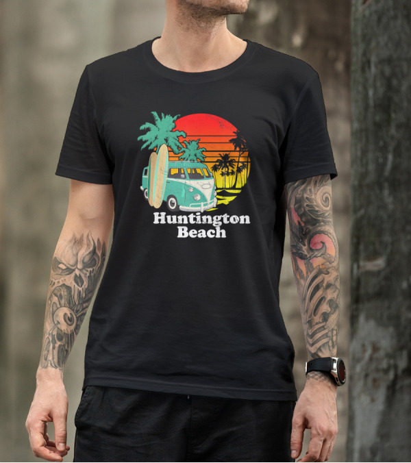Huntington Beach Retro California Sunset Surf Van With Palm Trees T-Shirt