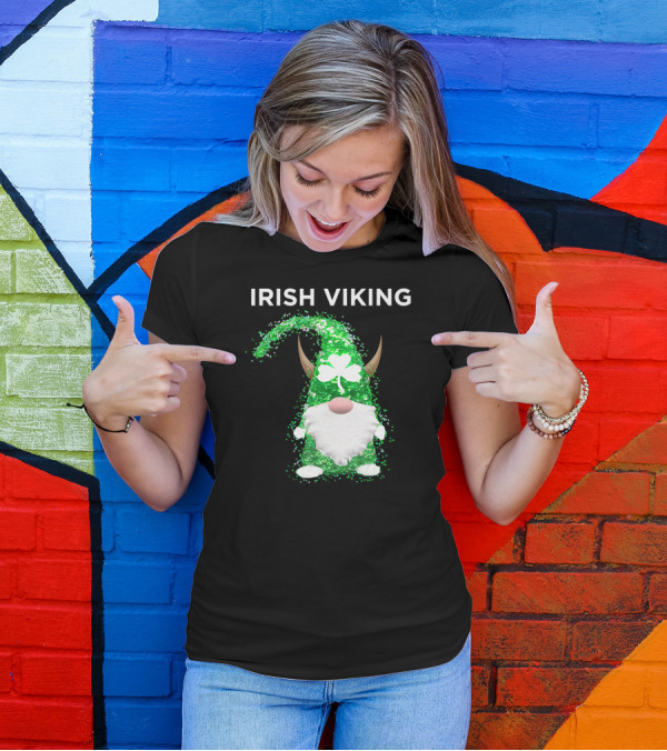 Irish Viking Funny Leprechaun Tomte Nisse Shamrock Horns T-Shirt