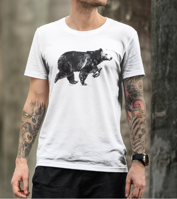 Bear Beer Funny Craft Beer Drinking Beer Bear With Beer Bottle T-Shirt