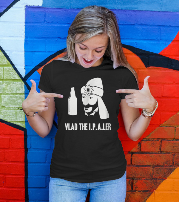 Vlad The I.P.A.ler Funny Halloween Dracula Craft Beer Dr T-Shirt
