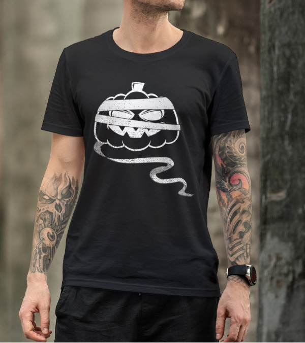 Spooky Mummy Pumpkin Halloween Face Wrapped In Bandages T-Shirt