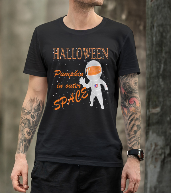 Halloween Pumpkin In Outer Space Astronaut T-Shirt