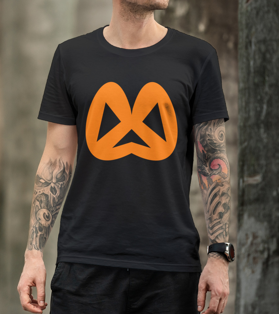 Pumpkin Face In The Patch Halloween Fun T-Shirt