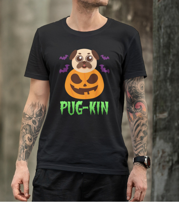 Pug-Kin Pug Inside Pumpkin With Purple Bats Halloween T-Shirt