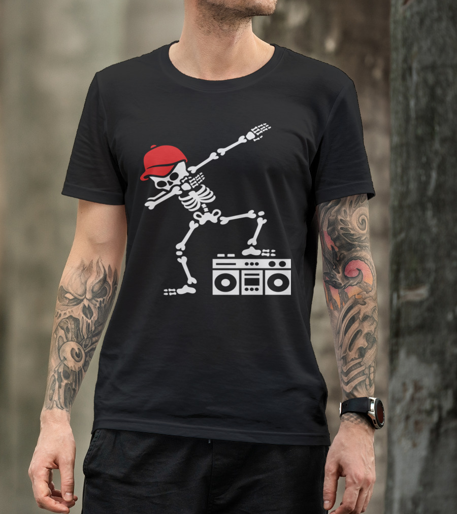 Dabbing Skeleton With Red Hat And Boombox Ghetto Blaster T-Shirt