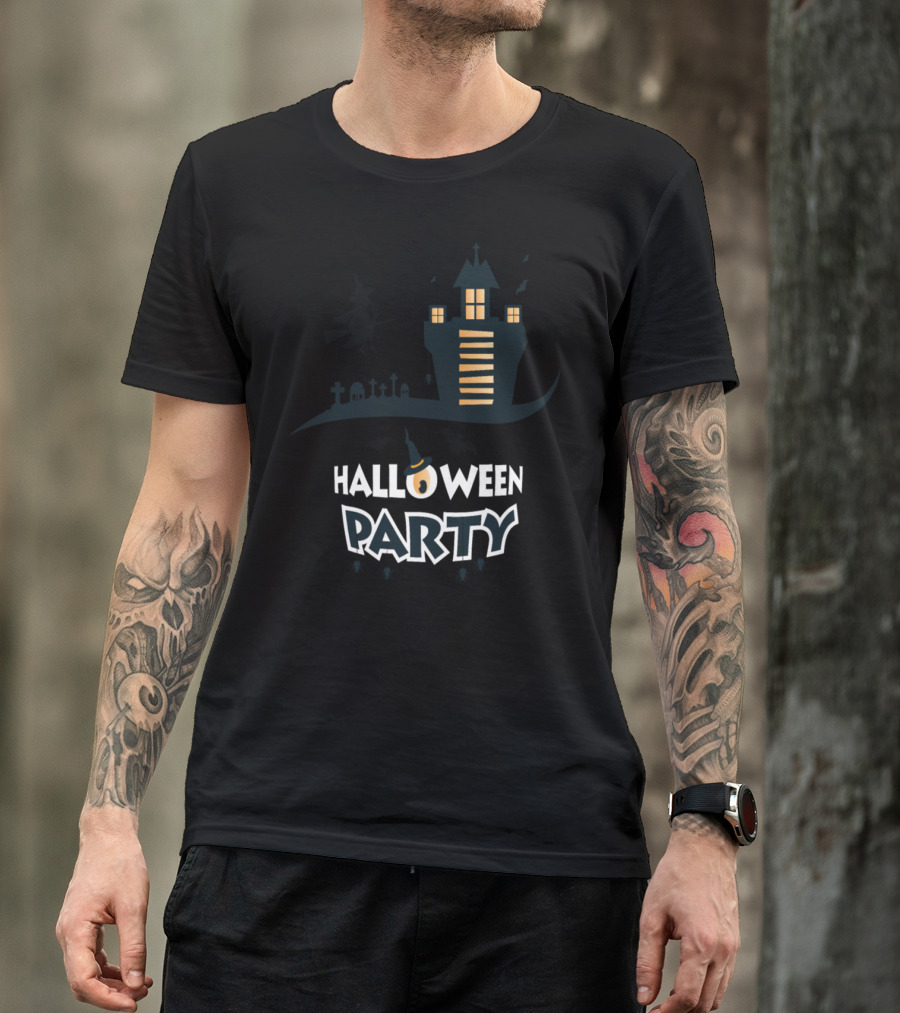 Halloween Party Witch And Haunted House With Bats T-Shirt