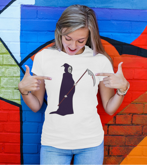 Reaper Halloween Monster Zombie Horror Skeleton Scythe T-Shirt