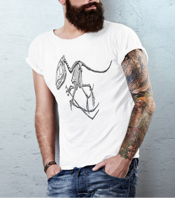 Pterodactyle Skeleton Sketch With Dinosaur Bones Outline T-Shirt