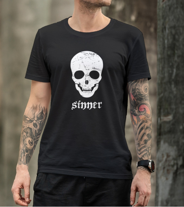 Sinner Distressed Skull Goth T-Shirt