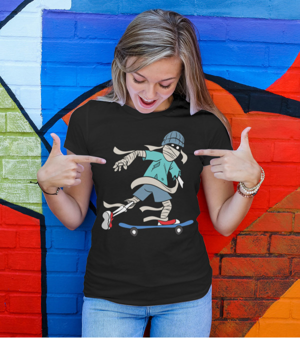 Skateboarding Skeleton Skater In Bandages T-Shirt