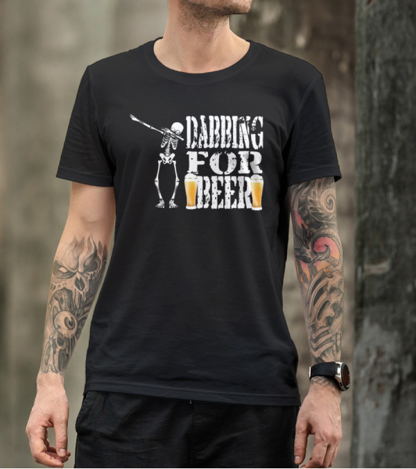 Dabbing Skeleton For Beer Halloween T-Shirt
