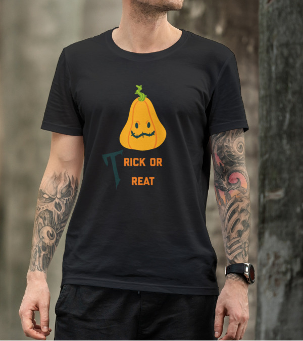 Trick Or Treat Pumpkin With Smiling Gourd Face T-Shirt
