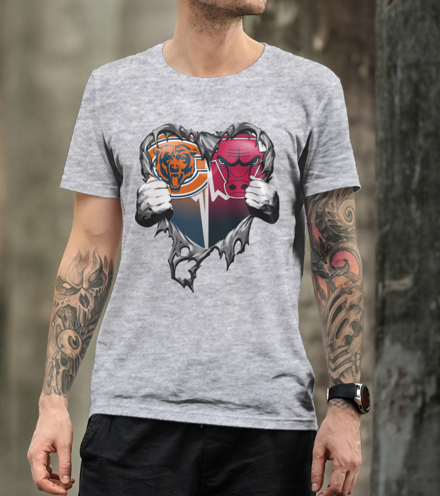 Chicago Bears And Bulls Heart Tear T-Shirt