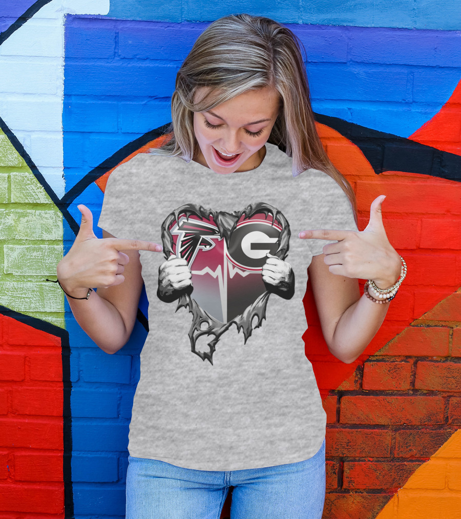 Atlanta Falcons Georgia Bulldogs Heart Torn T-Shirt