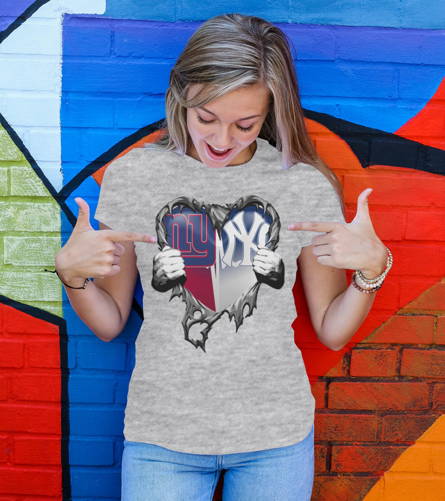 New York Giants Ny Yankees Heart T-Shirt