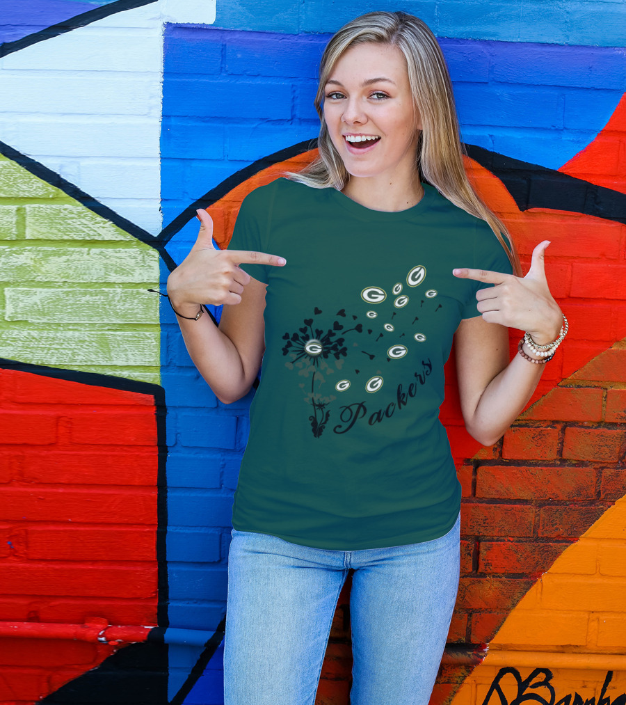 Packers Green Bay Hearts And Blossoms T-Shirt