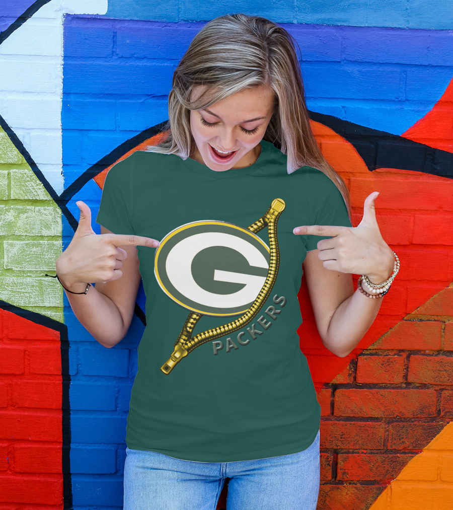 Green Bay Packers Logo With Zipper Elements T-Shirt