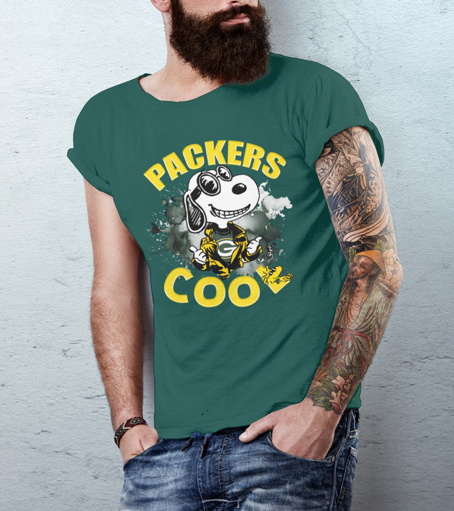 Packers Cool Snoopy Green Bay Packers Football T-Shirt