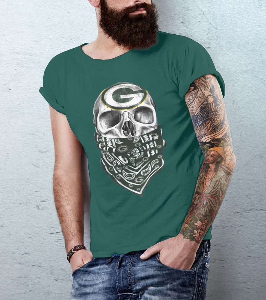 Green Bay Packers Skull With Bandana Featuring T-Shirt