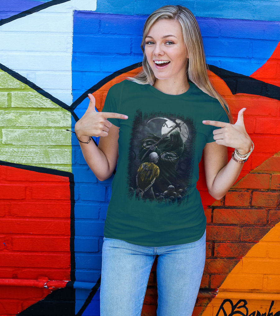 Green Bay Packers Grim Reaper Scene With Skeleton Under Moonlight T-Shirt