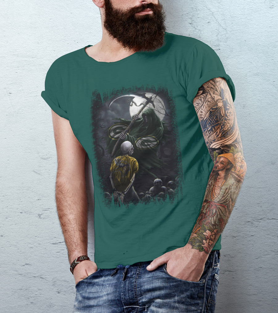 Green Bay Packers Grim Reaper Scene With Skeleton Under Moonlight T-Shirt