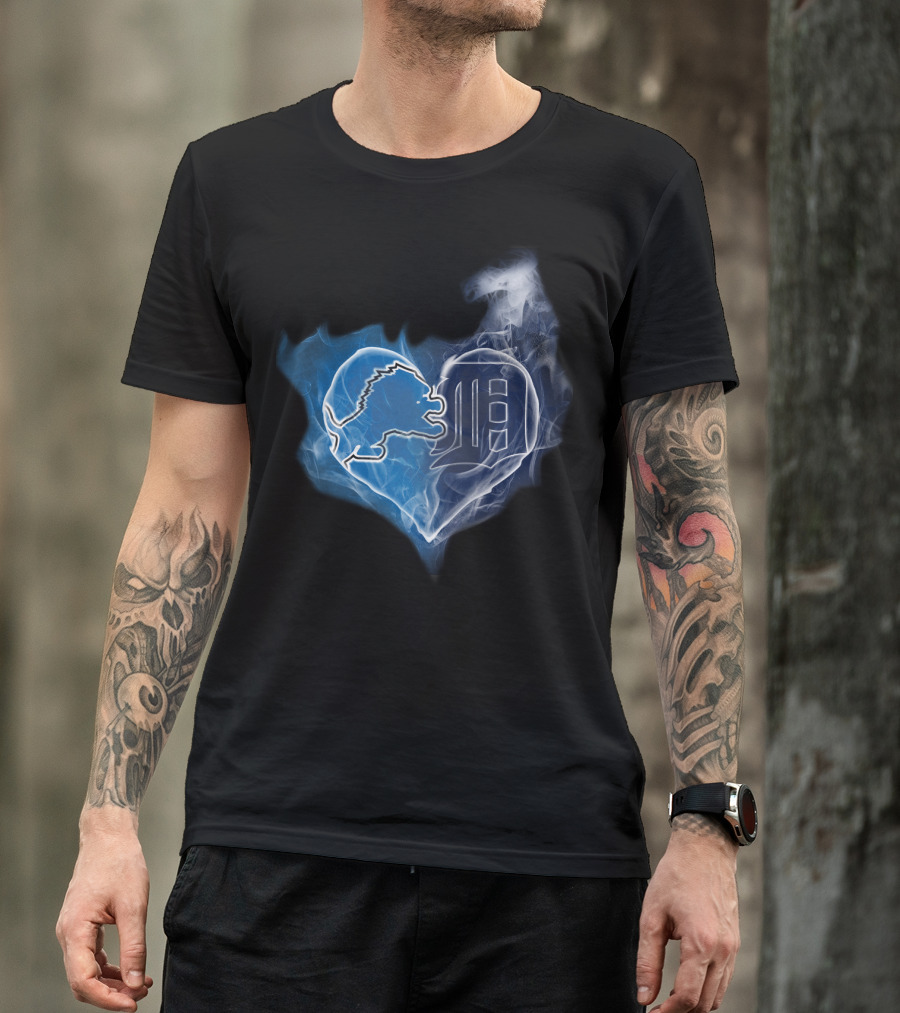 Detroit Lions And Tigers Heart T-Shirt