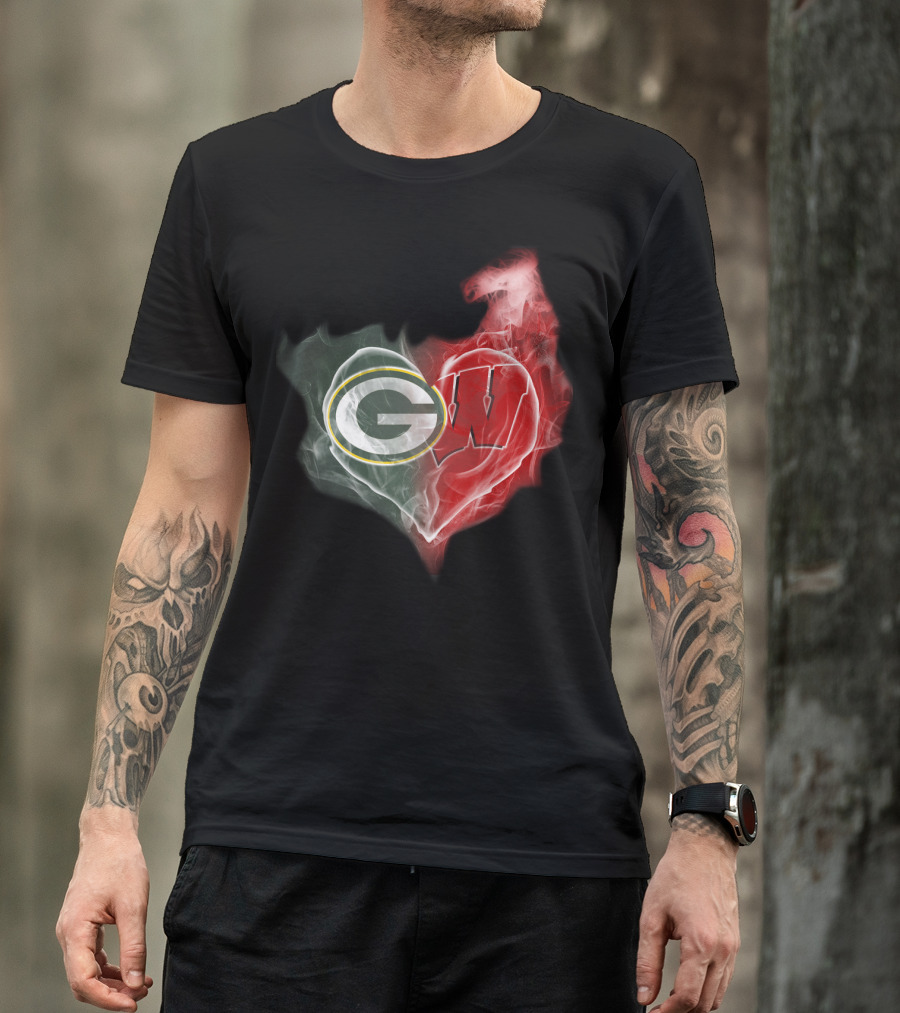 Green Bay Packers Wisconsin Badgers Heart Smoke T-Shirt