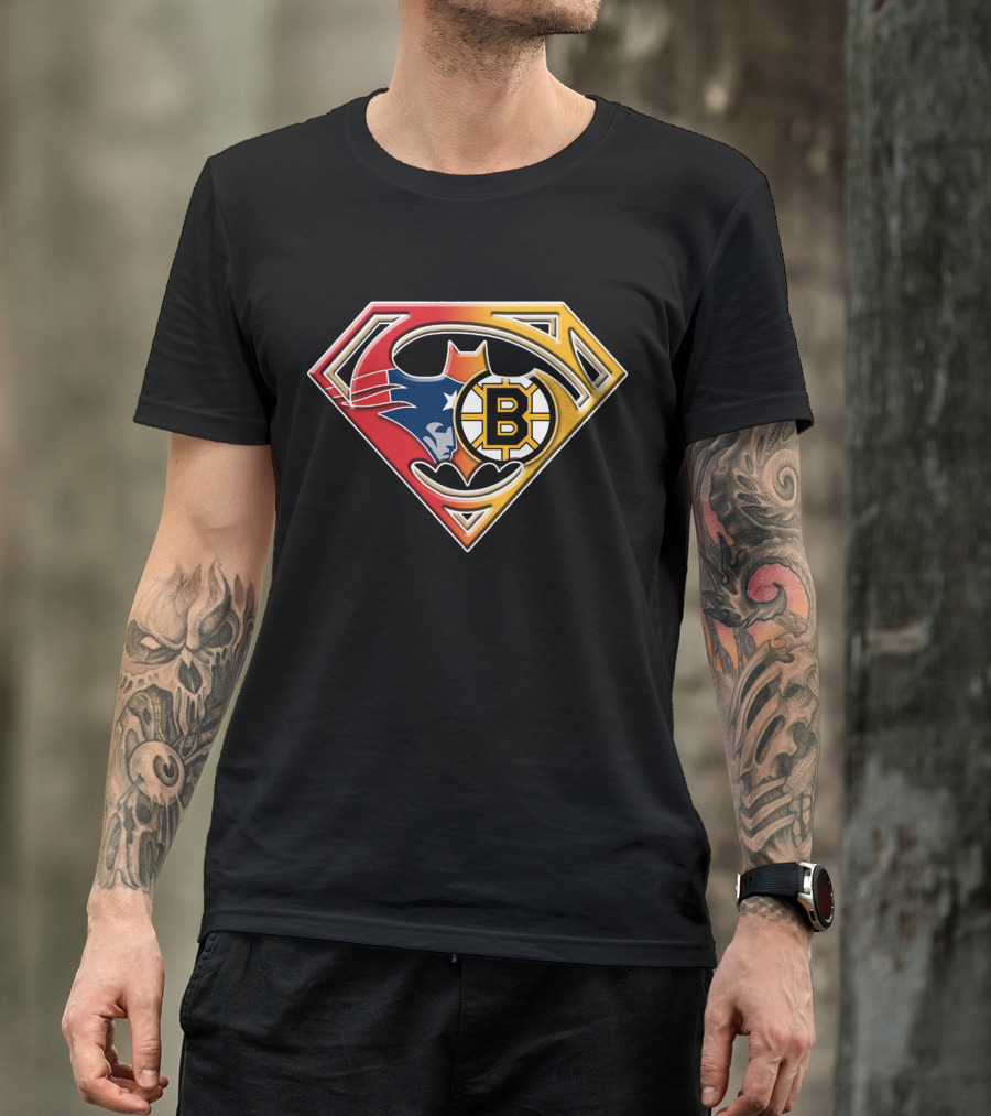 New England Sports Mashup Bat 090 T-Shirt