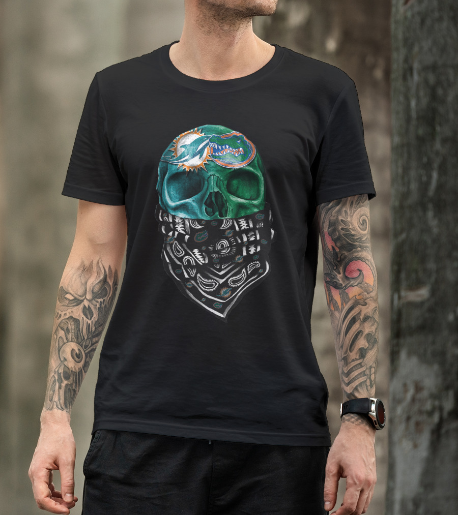 Miami Dolphins And Florida Gators Skull Bandana T-Shirt