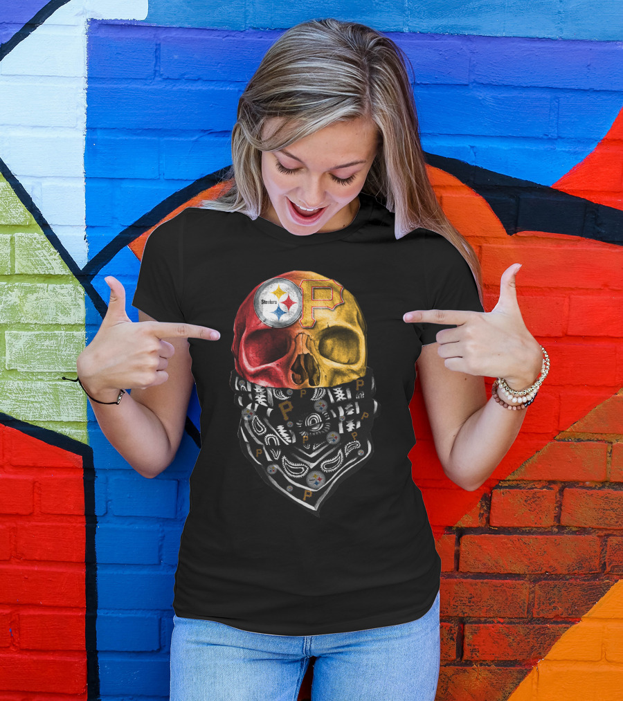 Pittsburgh Steelers And Pirates Skull Bandana Sku 115 T-Shirt