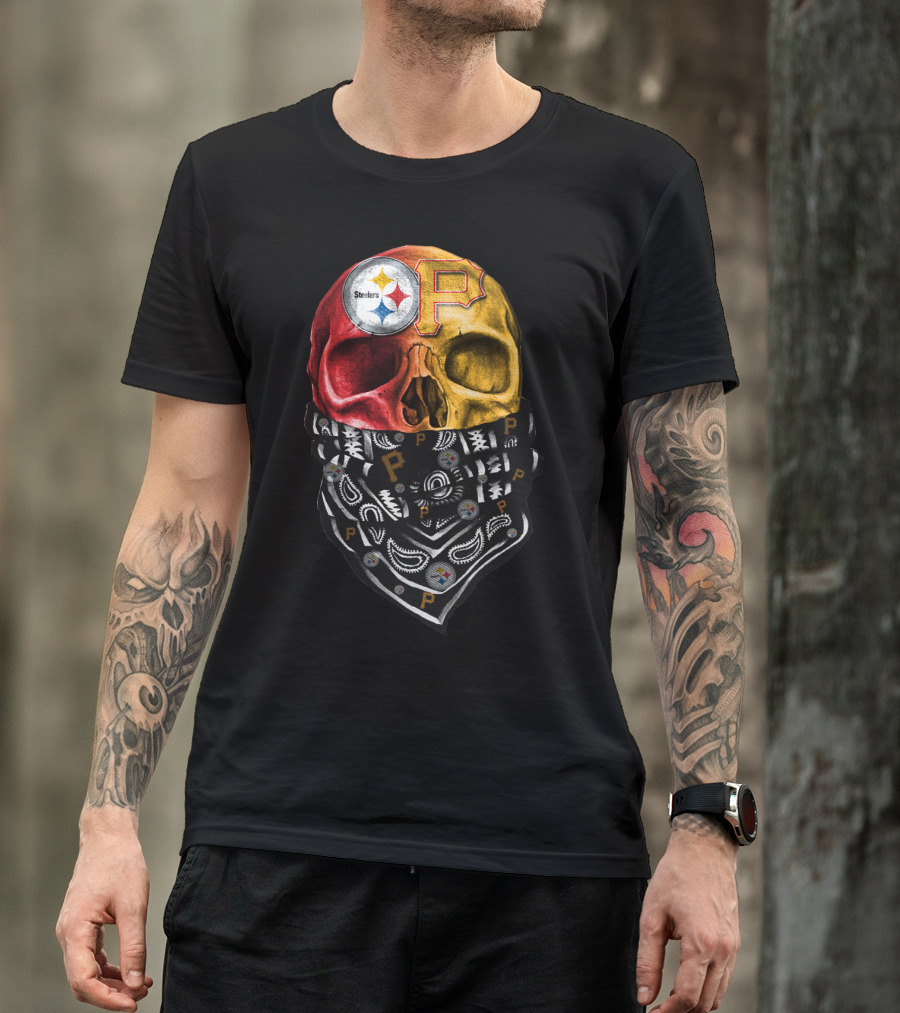 Pittsburgh Steelers And Pirates Skull Bandana Sku 115 T-Shirt