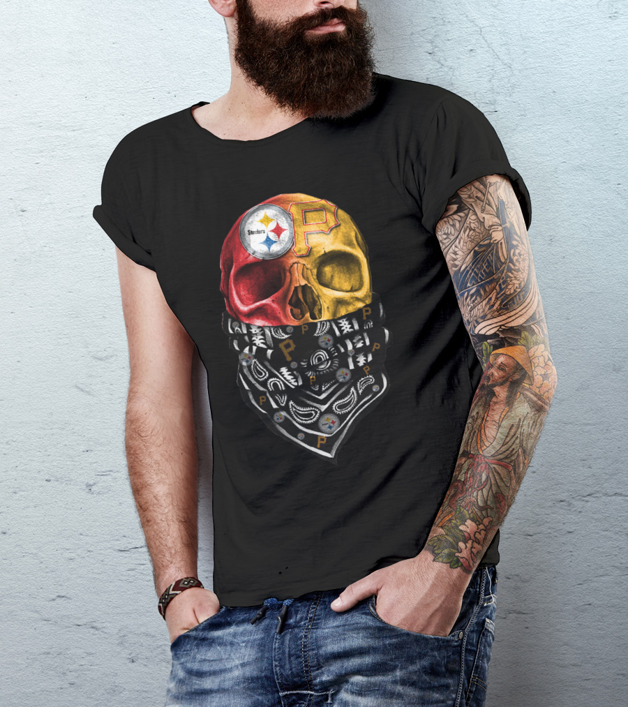 Pittsburgh Steelers And Pirates Skull Bandana Sku 115 T-Shirt