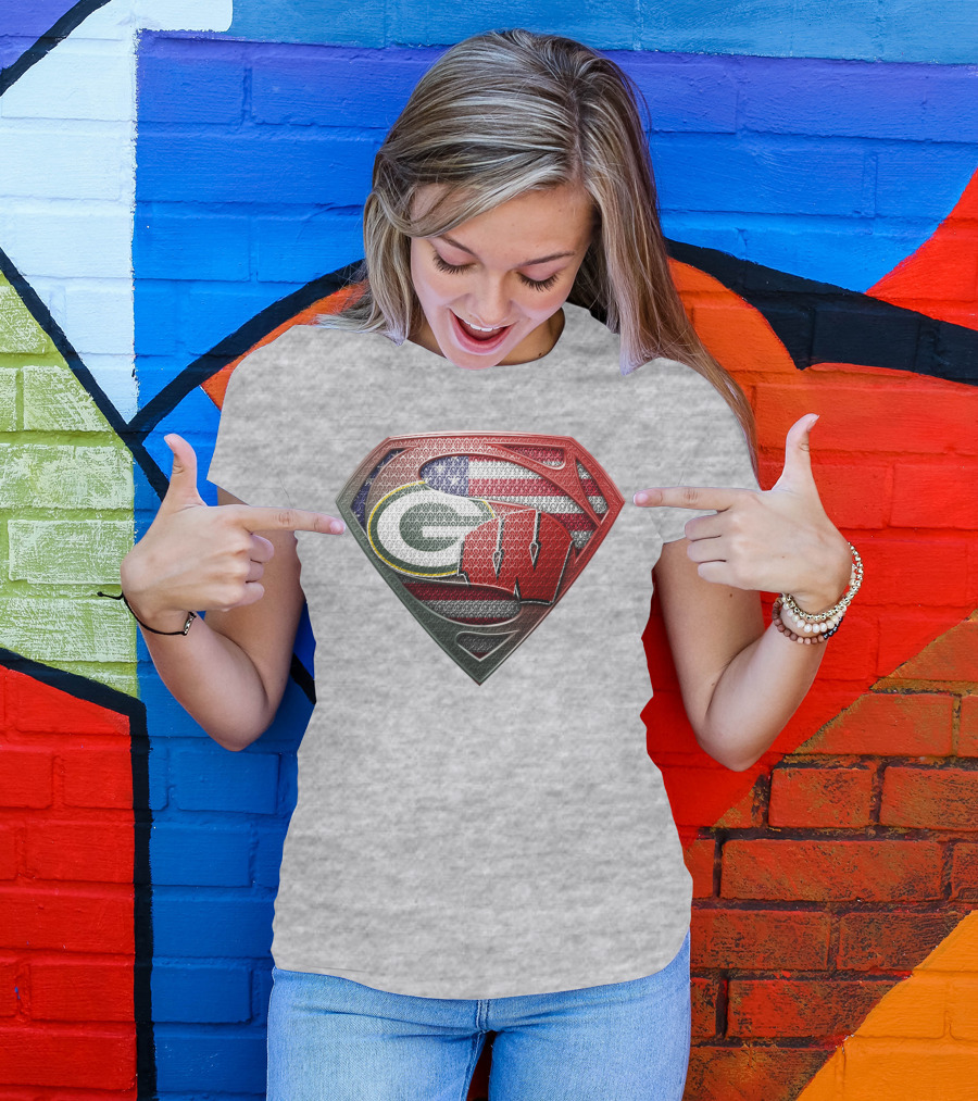 Green Bay Packers Wisconsin Badgers American Flag Superman Shield T-Shirt