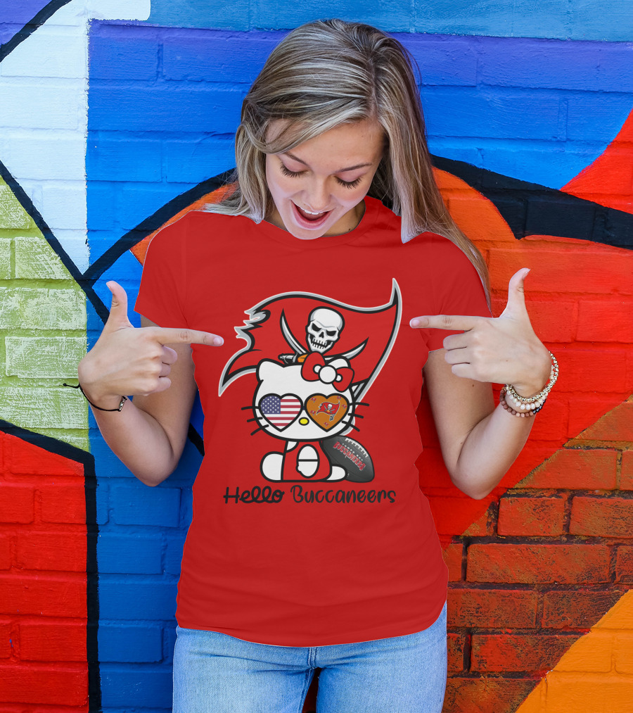Hello Buccaneers Tampa Bay Buccaneers Football Skull Flag Kitty T-Shirt