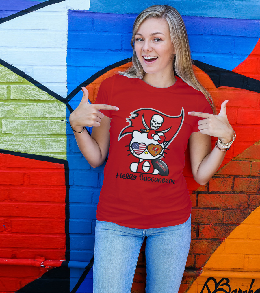 Hello Buccaneers Tampa Bay Buccaneers Football Skull Flag Kitty T-Shirt