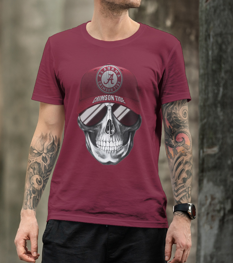Alabama Crimson Tide Skull With Cap And Sunglasses T-Shirt