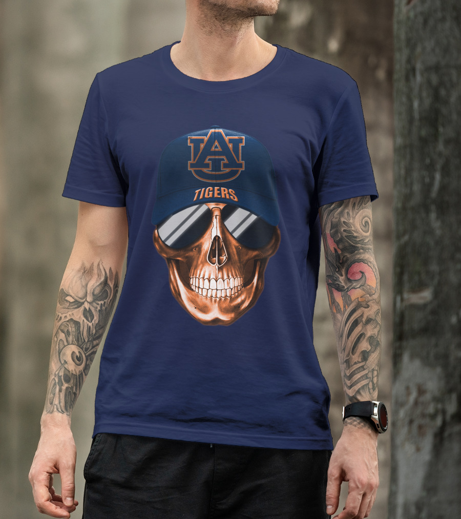 Auburn Tigers Skull With Au Logo Hat And Sunglasses T-Shirt