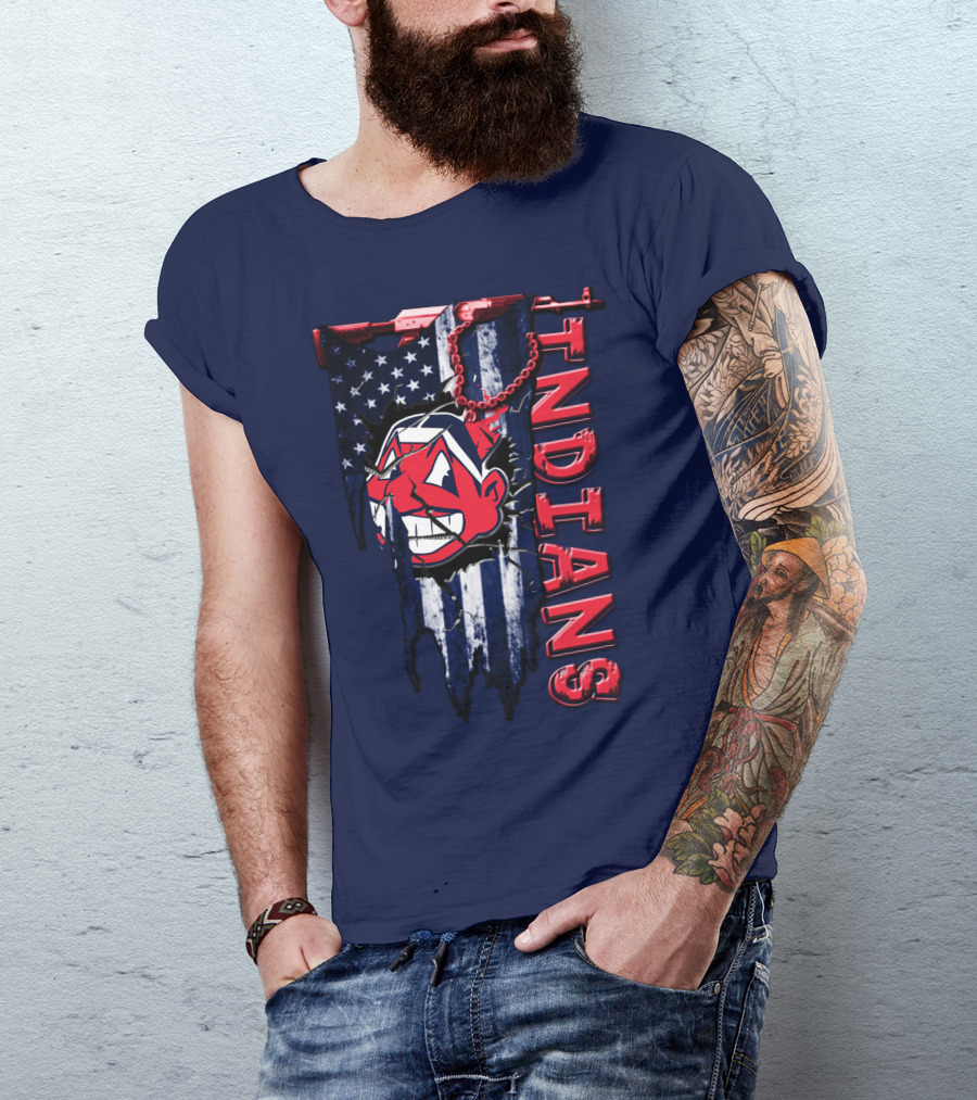 Cleveland Indians Vintage Chief Wahoo With American Flag And Red Chain T-Shirt