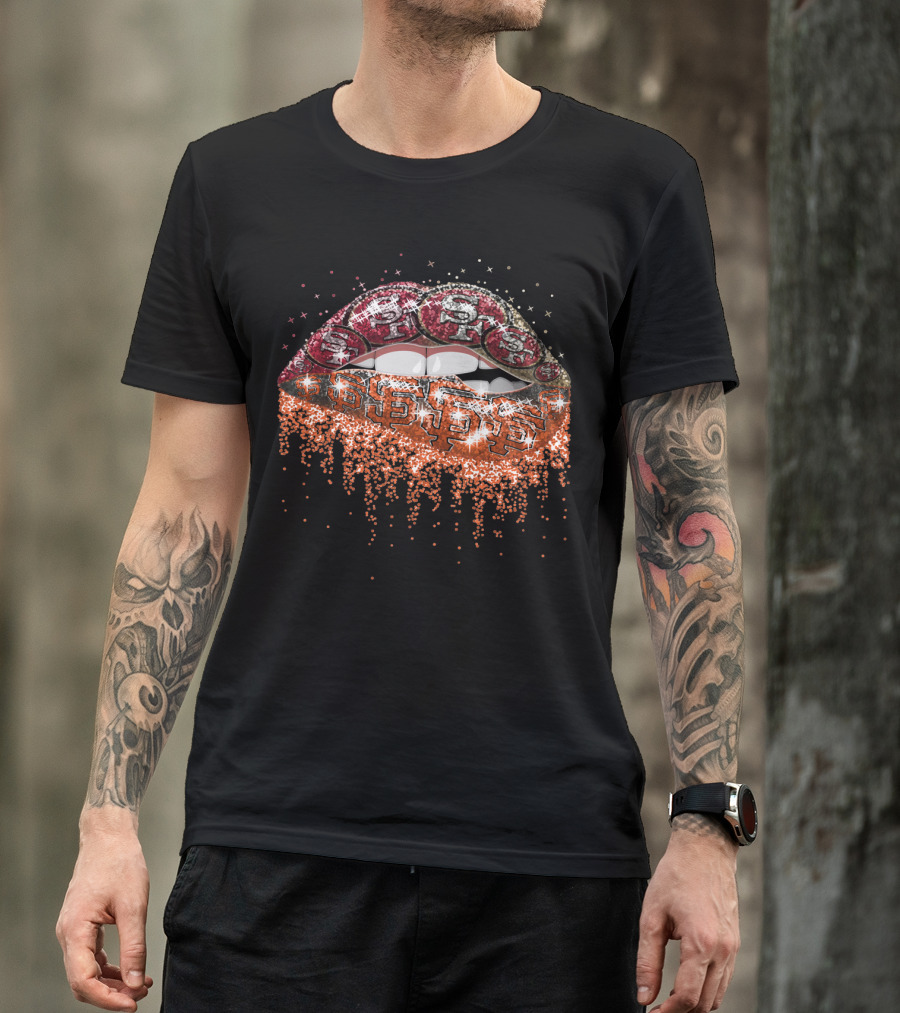 Lip Glittering Gold Dollar Lips T-Shirt