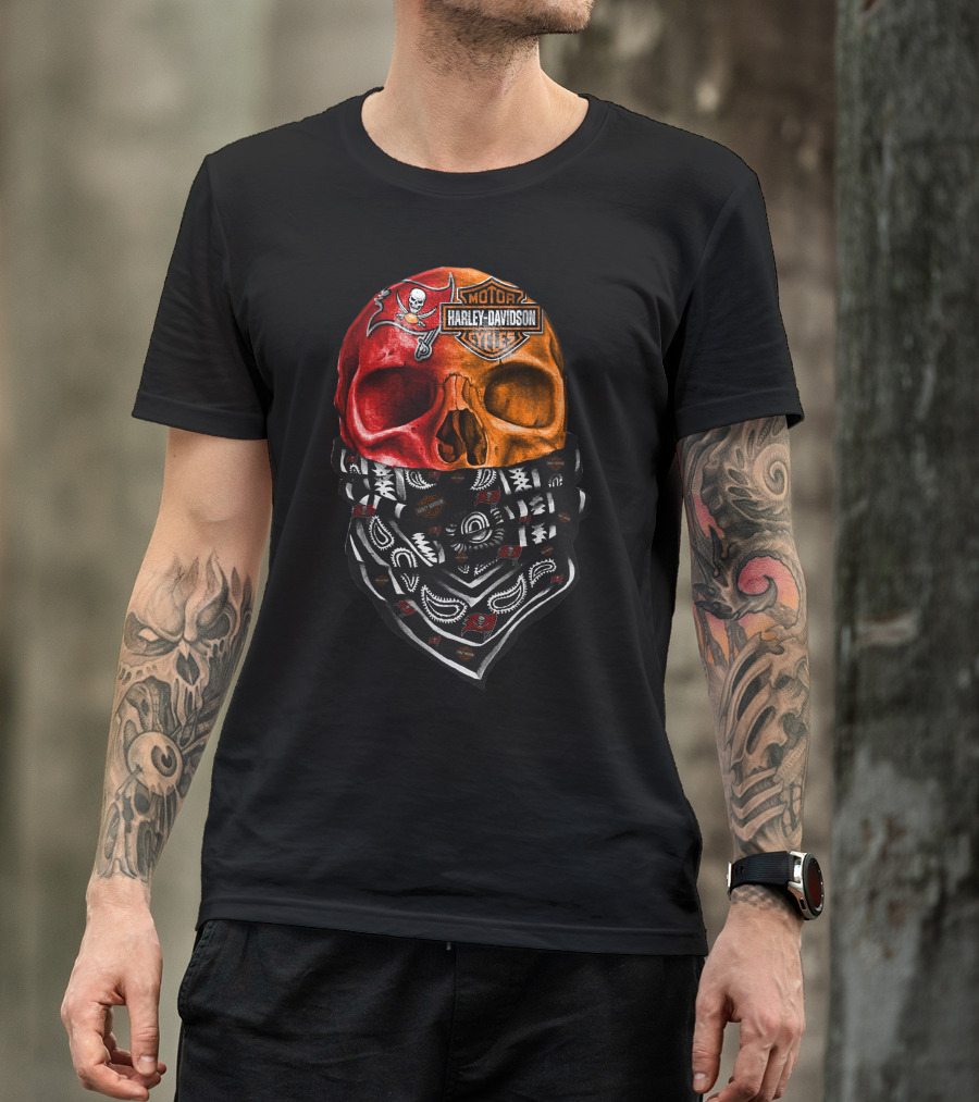 Harley Davidson Buccaneers Skull Bandana 30Hl T-Shirt