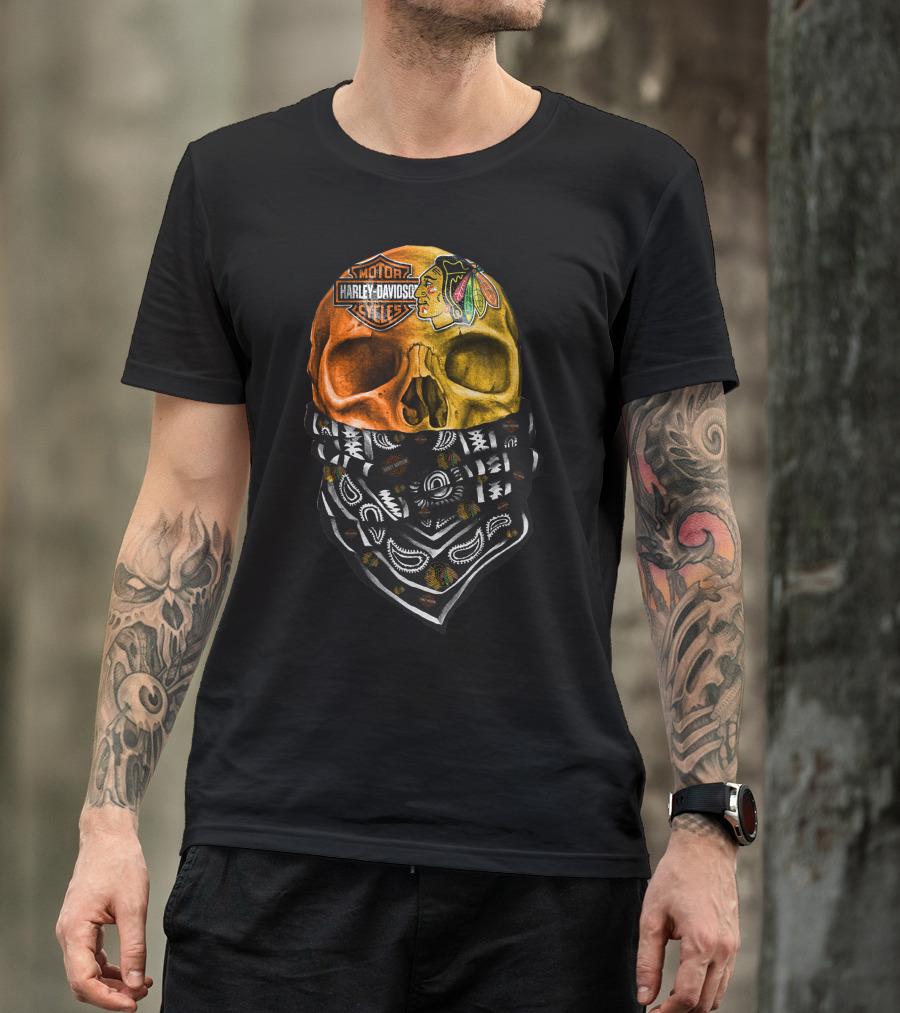 Harley Davidson Motorcycles Skull With Blackhawks Bandana T-Shirt