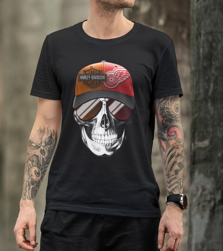 Harley Davidson Motor Cycles Red Wings Skull Cap T-Shirt