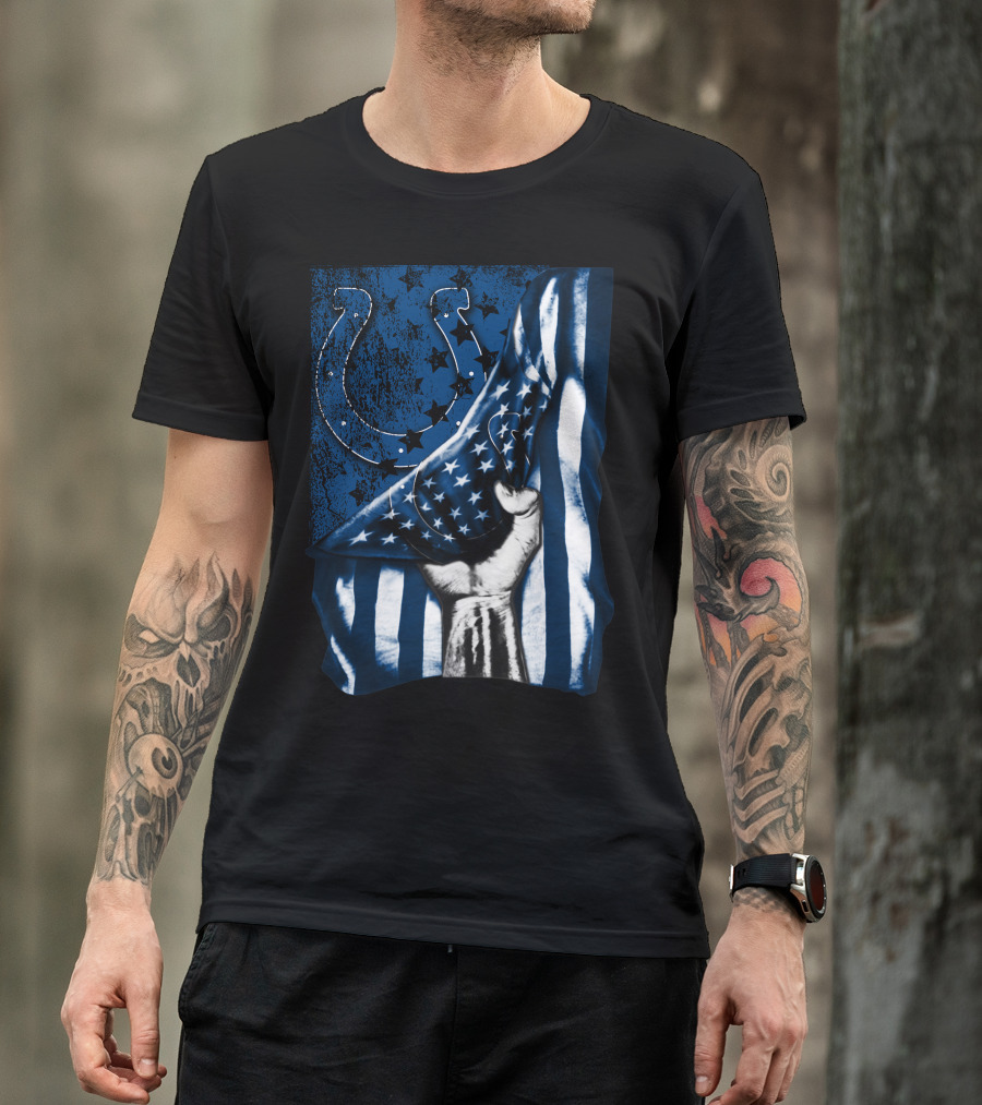 Indianapolis Colts Horseshoe American Flag Hand T-Shirt