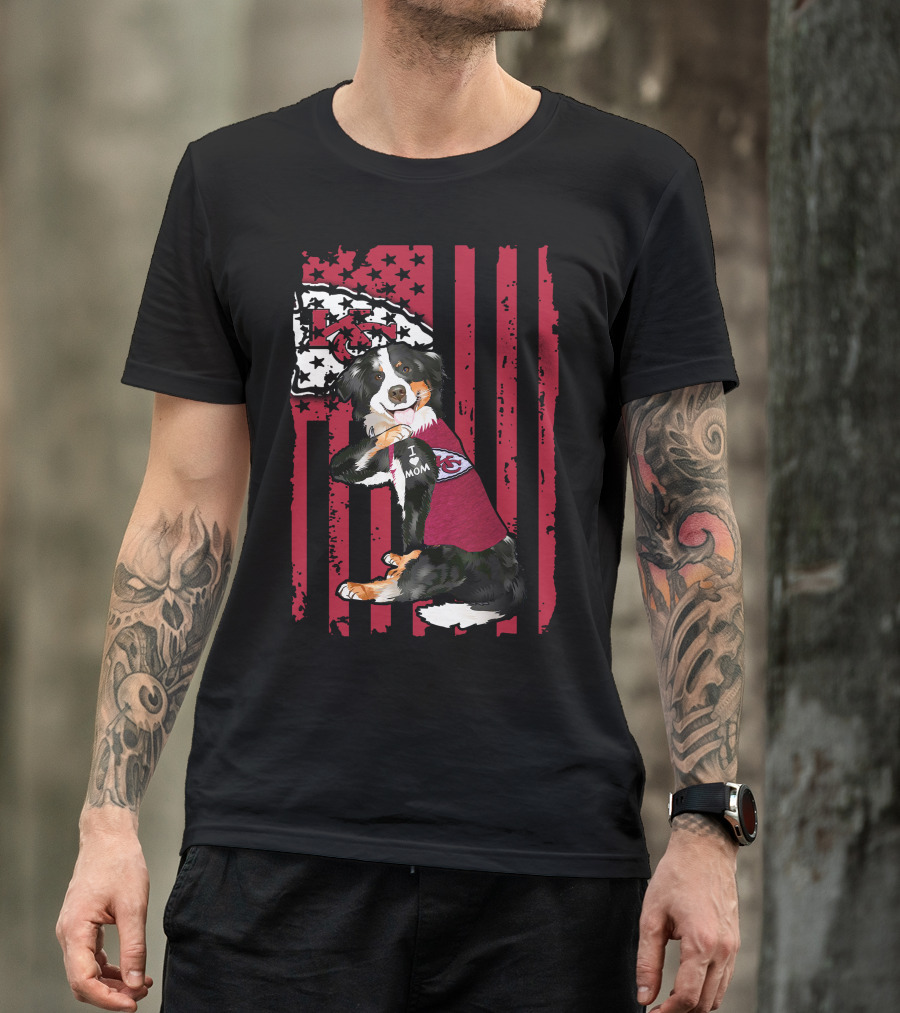 Border Collie I Mom Kansas City Chiefs Fan Flag T-Shirt