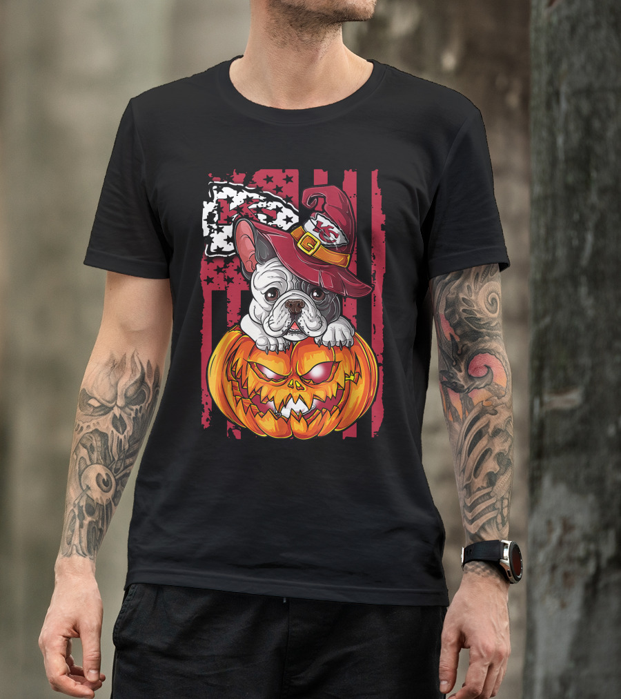 Hlw Bulldog Kansas City Chiefs Halloween Pumpkin Wizard Hat T-Shirt