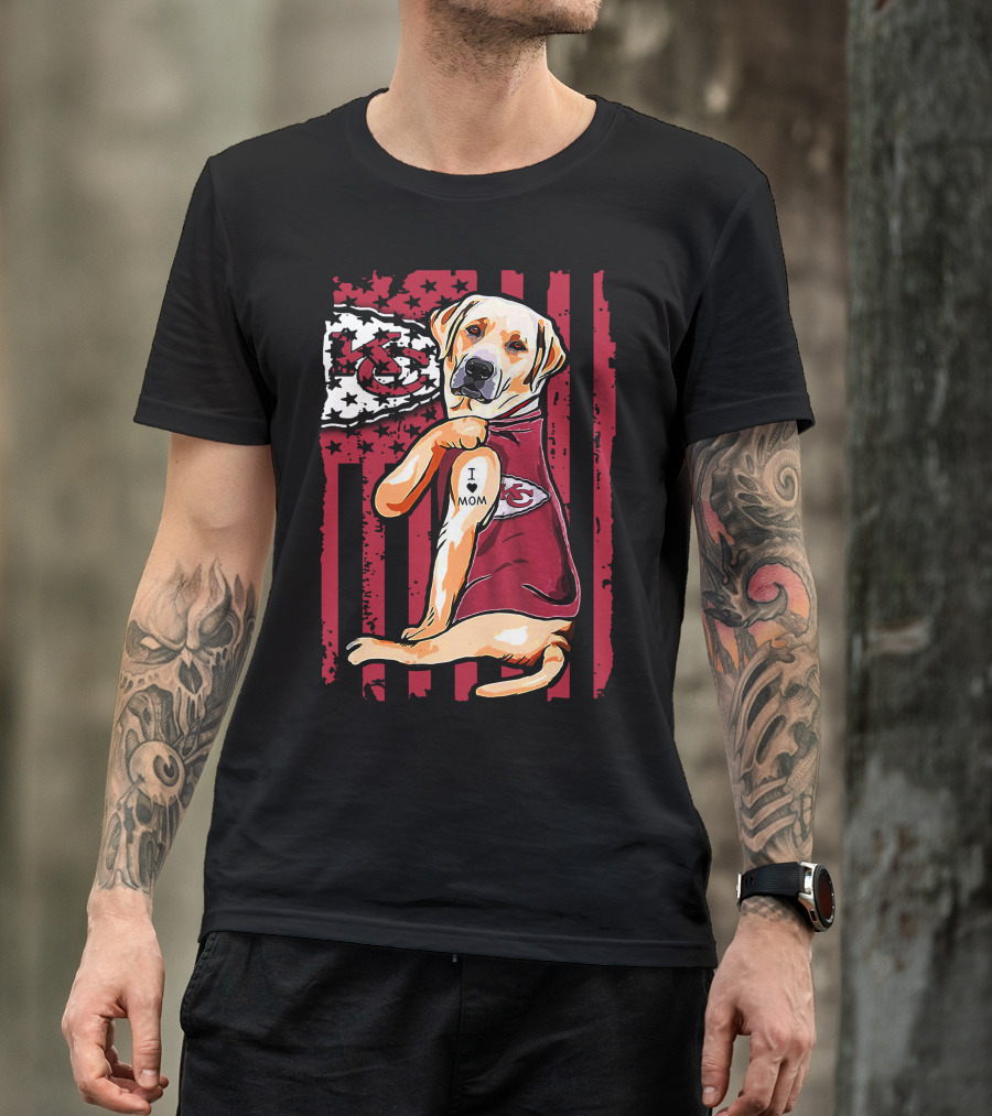 Labrador Retriever I Love Mom Kansas City Chiefs Fan T-Shirt