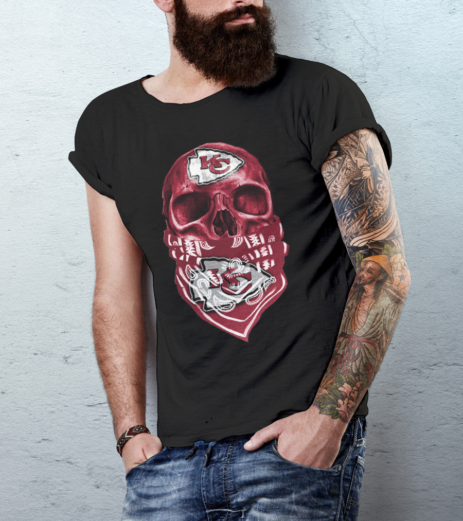 Kansas City Chiefs Skull Bandana T-Shirt